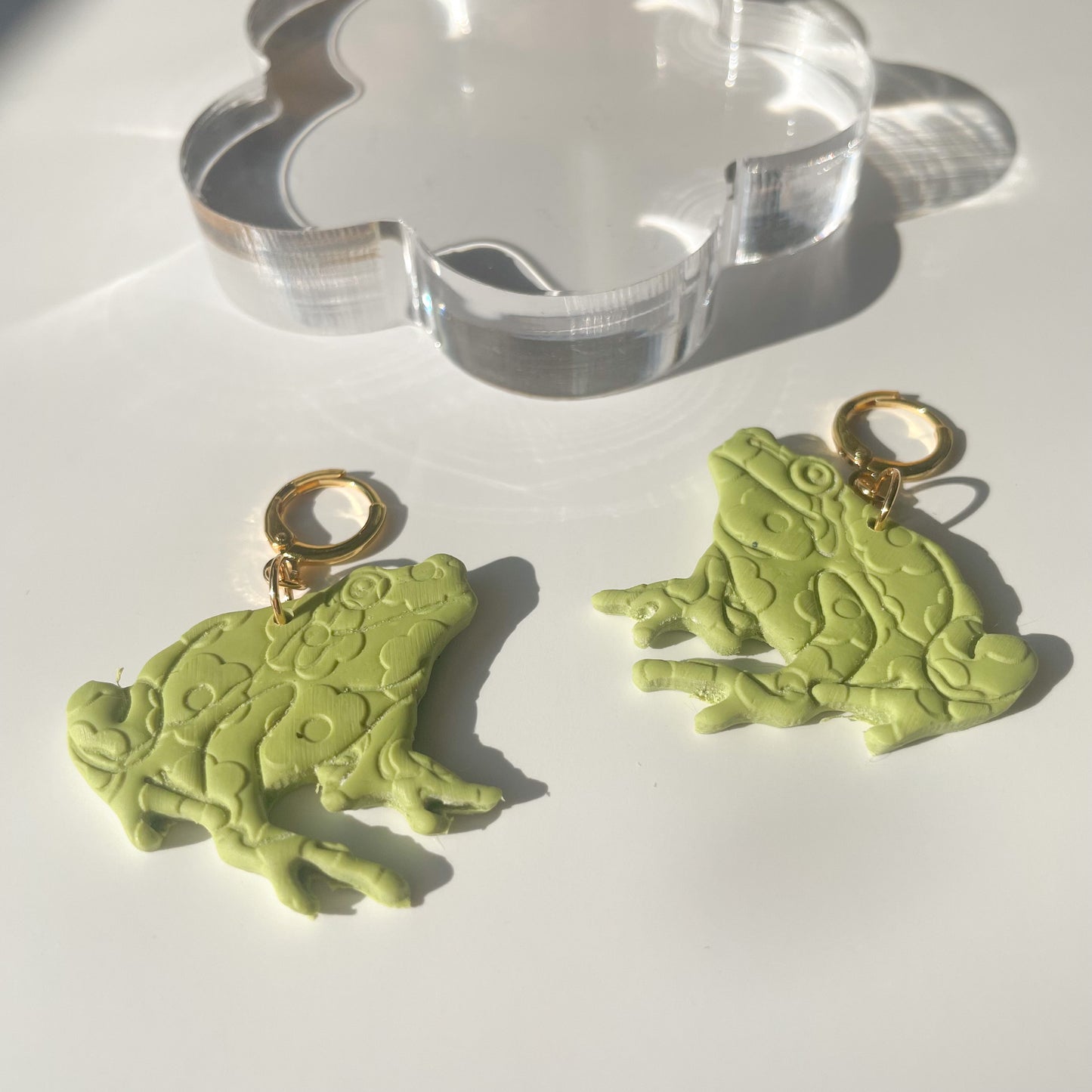 Floral Froggies